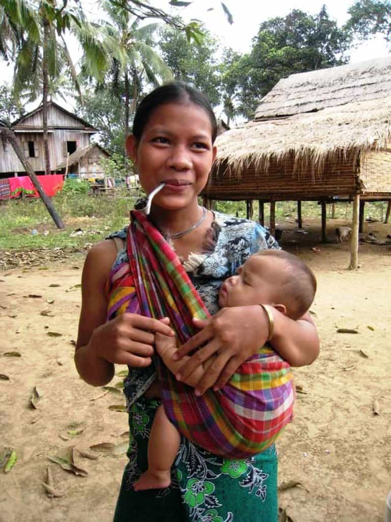 Ratanakiri_villageoise_taveng